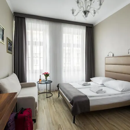 G12 Aparthotel Krasków Eksteriør bilde
