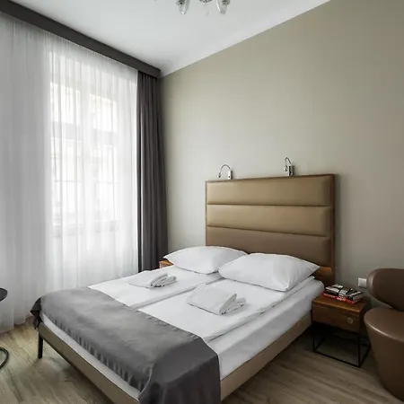 G12 Aparthotel Krasków Eksteriør bilde