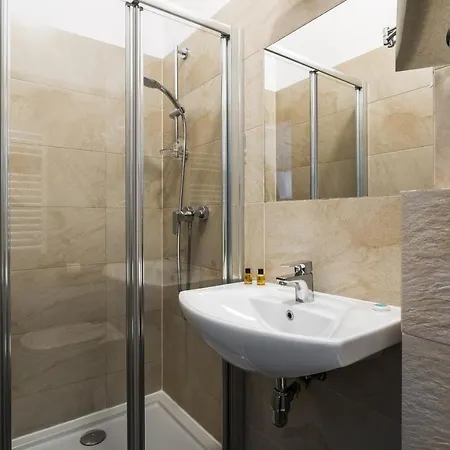 G12 Aparthotel Krasków Eksteriør bilde